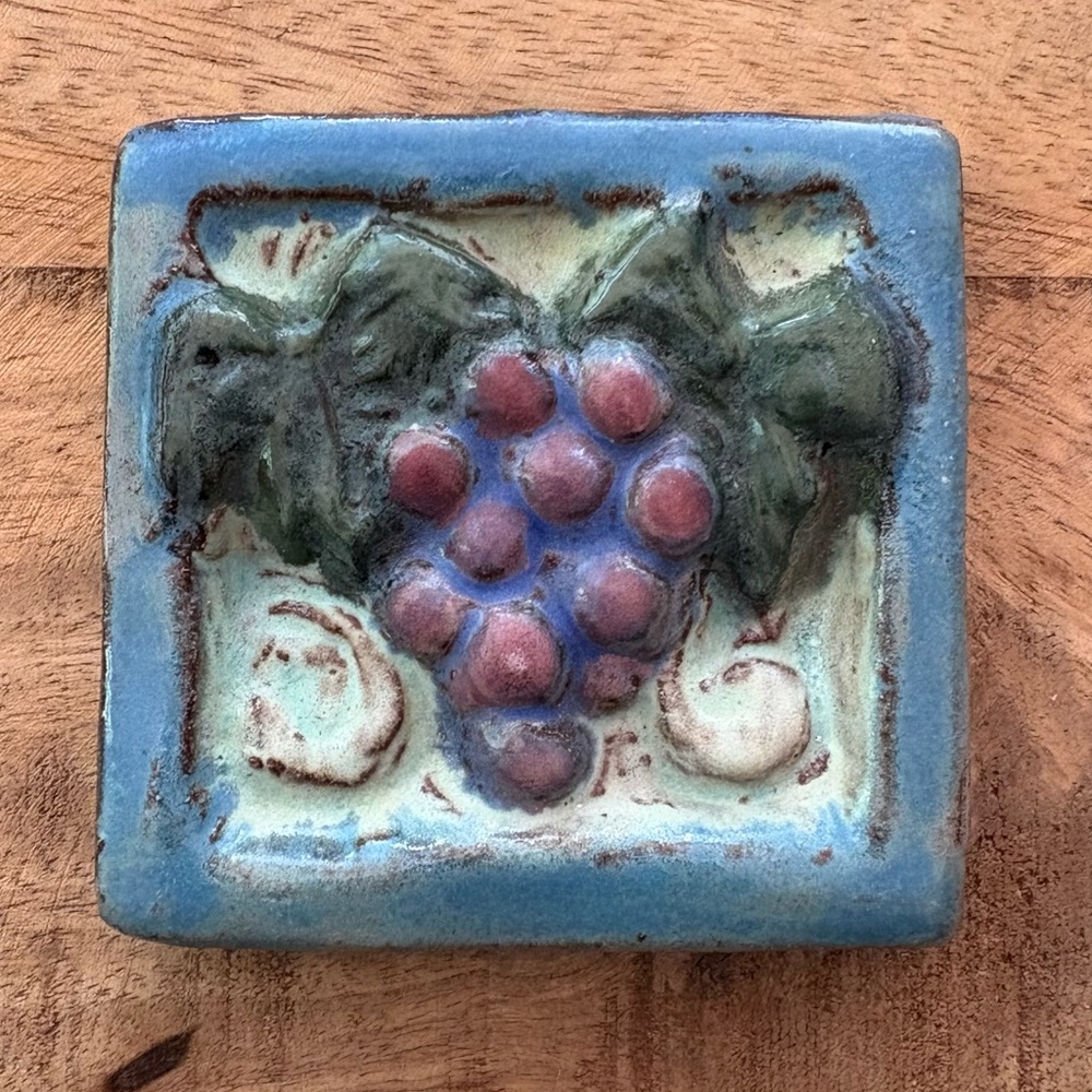 Handcrafted Blue and Green Grape Tile by Heather Goff - Picture 9 of 9